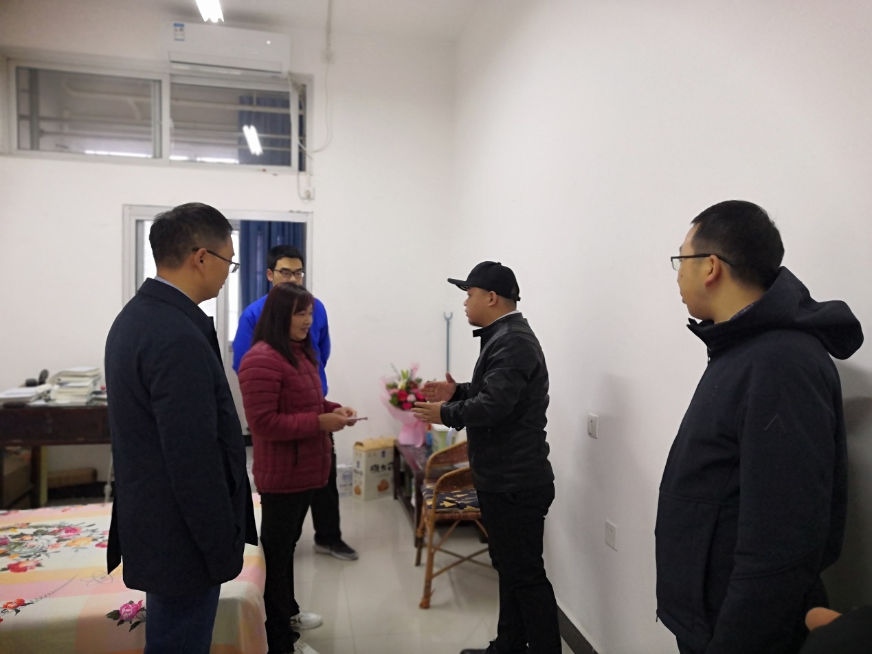 说明: c:\users\admin\desktop\2020级欧冠投注官网入口工作\20级欧冠投注官网入口  撰写新闻稿  2020.10.3-\qq图片20201129211239.jpg